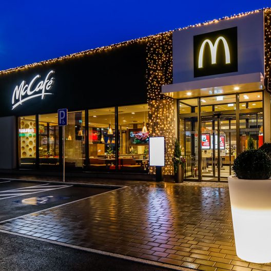McDonald's 4070 Pupping, Goldenberg 35 Außenansicht