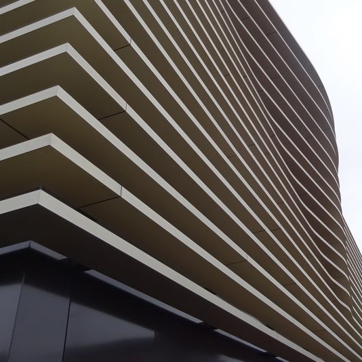 McDonald's  Lustenau, Sägerstraße 102 Lamellenfassade