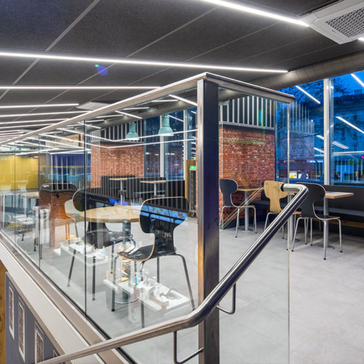 McDonald’s 1220 Wien, Bahnhof Floridsdorf