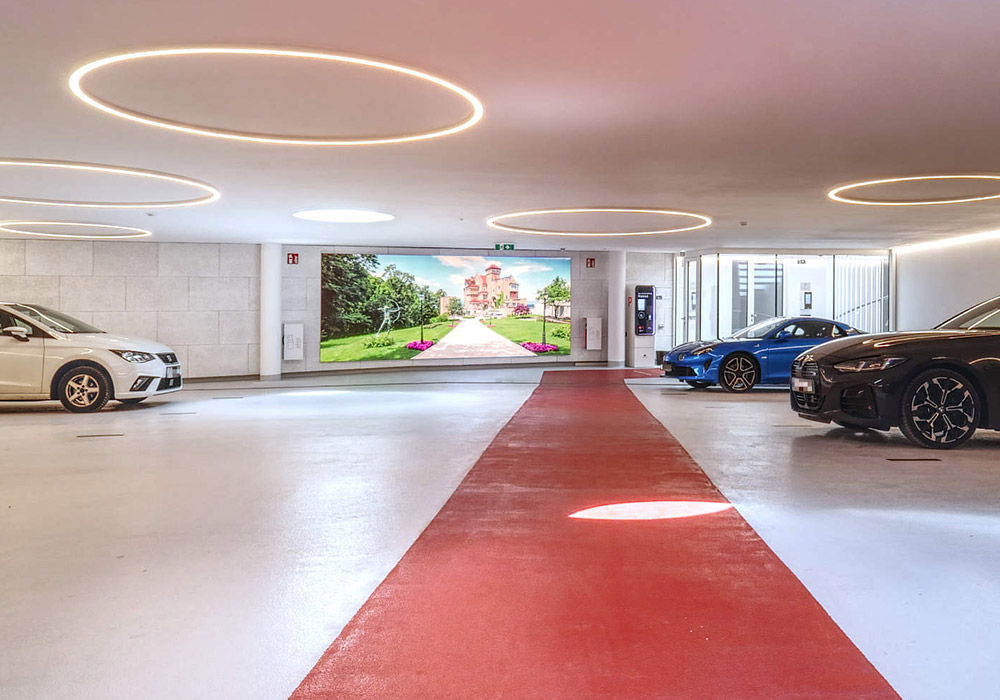 Garage Schloss Mönchstein