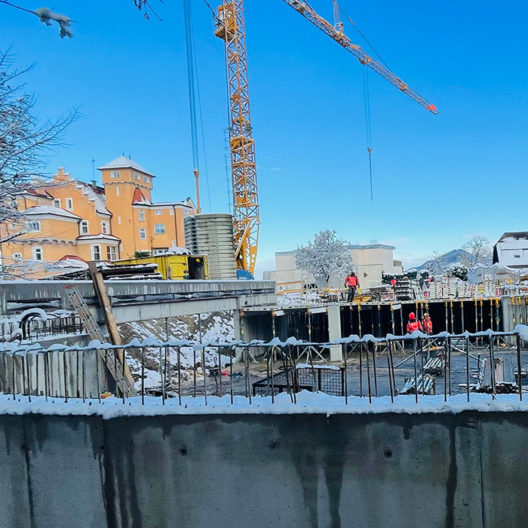 Garage Schloss Mönchstein