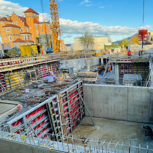 Garage Schloss Mönchstein